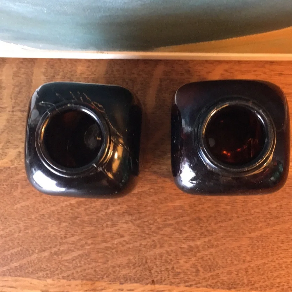 Antique Glass Snuff Bottles - Picture 6 of 7